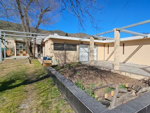 VENTA CASA 2 DORM CON PILETA EN EL DORADO 1