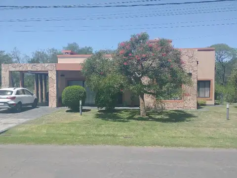 Quinta en Venta de 3 dormitorios