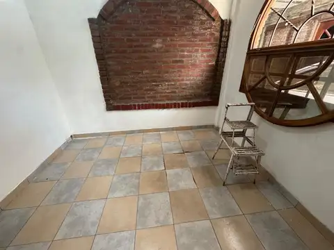 Departamento 3 ambientes en alquiler en Moreno centro para uso profesional o vivienda