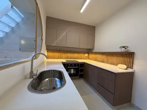 Depto Tipo Casa en Venta de 4 ambientes