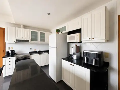 Departamento en Venta con 2 cocheras