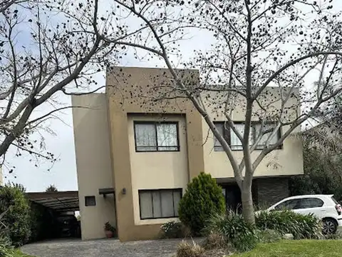 Venta casa 5 ambientes Los Lagos Nordelta
