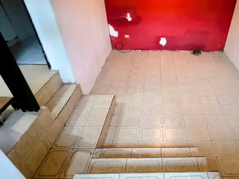 Depto Tipo Casa en Venta 40 años