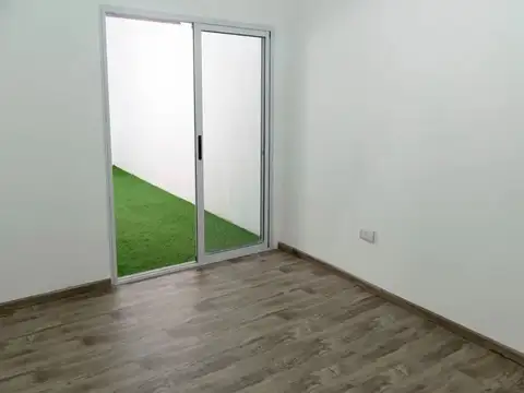Depto Tipo Casa en Venta 5 años