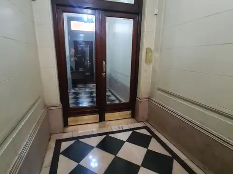 Oficina en Venta en San Nicolás, USD 130.000