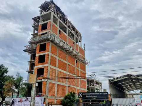 Departamento en Venta con 1 cocheras