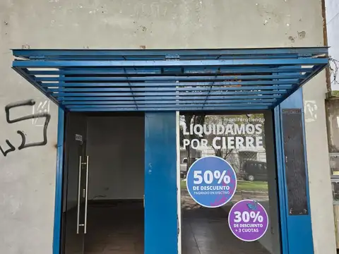 19 y 71 - Local Comercial