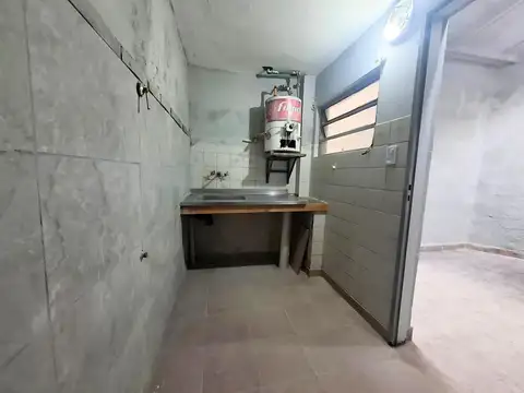 Depto Tipo Casa 2 ambientes con 1 baño
