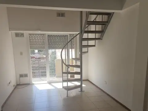 Departamento 3 amb. Al Frente !