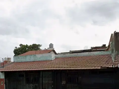 CASA EN VENTA 3 AMBIENTES