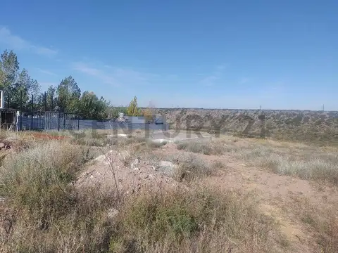 ruta 82 panamericana , Piso 0