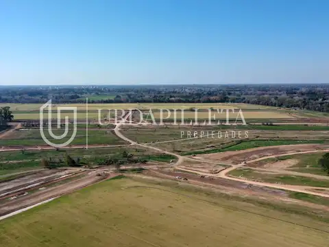 Terreno en venta en Tilbury,  Pilara