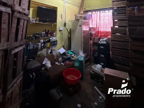 LOCAL COMERCIAL EN VENTA - UBICADO EN EXCELENTE ESQUINA
