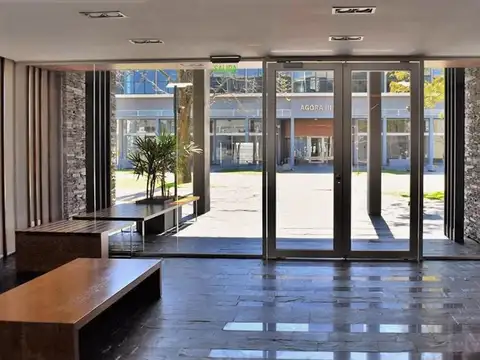 Local en Venta en Pilar Centro, USD 132.900