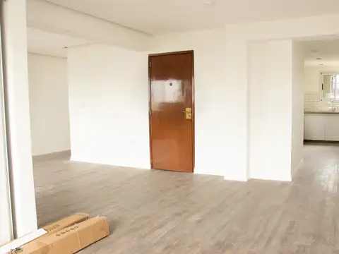 Departamento 5 ambientes con 2 baños