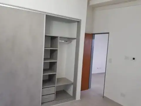 departamento en planta baja disponible en alquiler