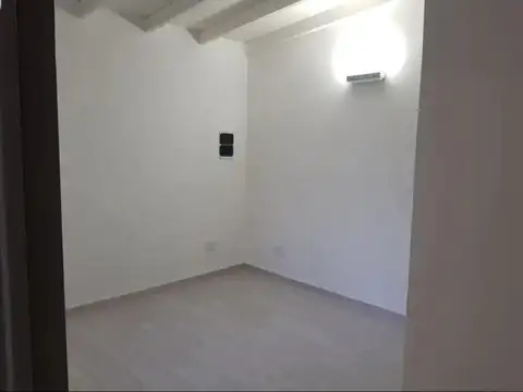 departamento en planta baja disponible en alquiler
