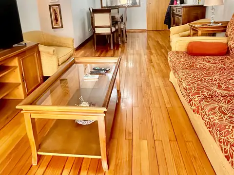 Departamento en Alquiler con 1 cocheras