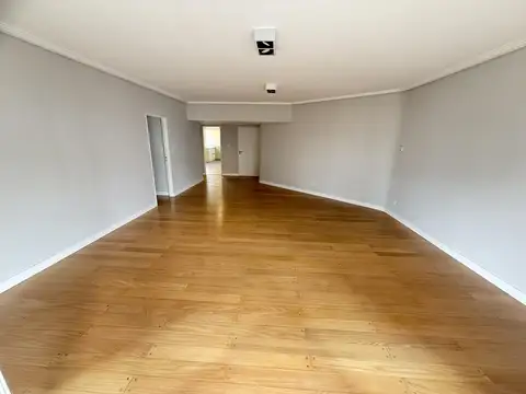 Departamento en Alquiler de 3 dormitorios