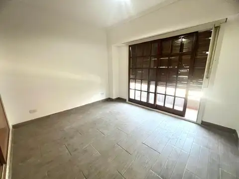 Depto Tipo Casa en Alquiler de 1 dormitorio