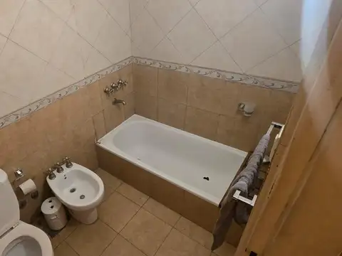 Casa en Venta en Jose Leon Suarez, USD 100.000