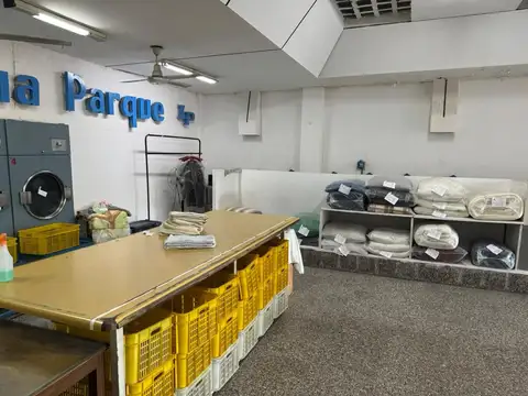 Local en Alquiler en Villa del Parque, $ 2.500.000