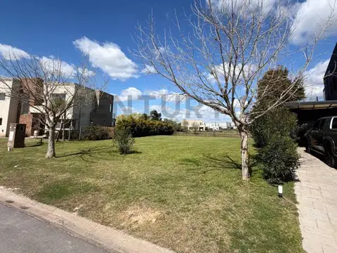 Terreno en Venta en El Cantón - Barrio Islas, USD 88.000