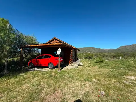 Casa 2 ambientes con 1 baño