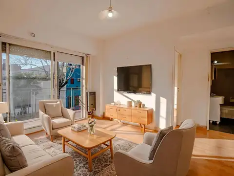 Departamento en Paternal - 2 ambientes frente con balcon