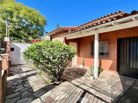Casa en Venta al Este