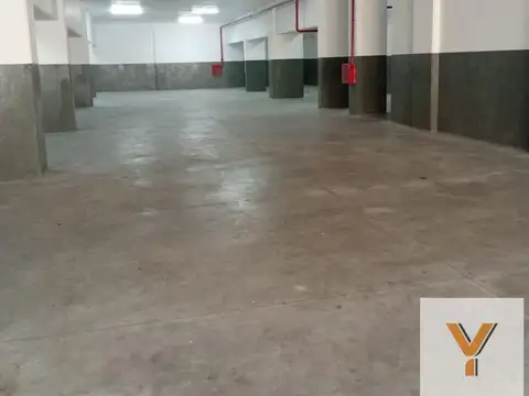 Galpon en Alquiler en Flores, $ 12.000.000