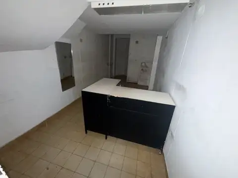 Local - Venta - Argentina, Capital Federal - LEZICA 3906