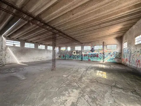 Galpon en Venta en Mataderos, USD 2.400.000