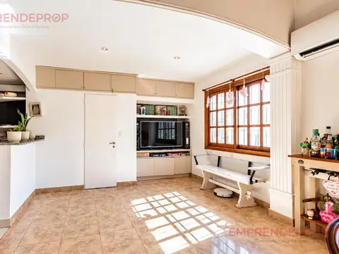 Depto Tipo Casa en Venta en Parque Patricios, USD 199.000