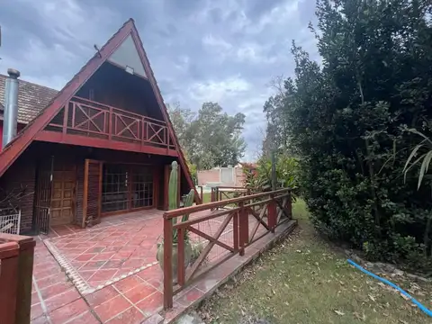 VENTA CASA 4 AMBIENTES DE VICENZO  GRANDE PIÑAR