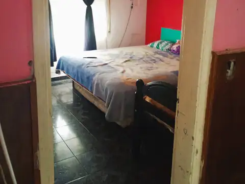 Casa y Departamento en Merlo