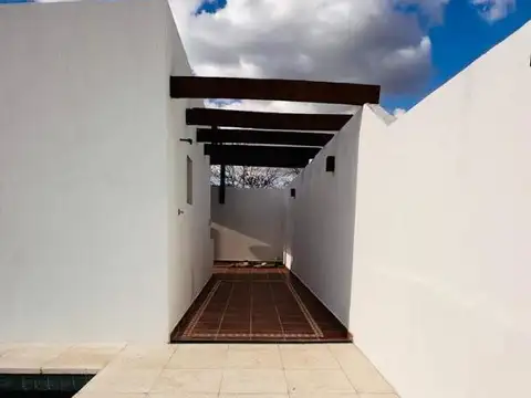Depto Tipo Casa en Venta al Noroeste