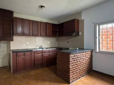 Casa en Alquiler en Ingeniero Adolfo Sourdeaux, $ 550.000