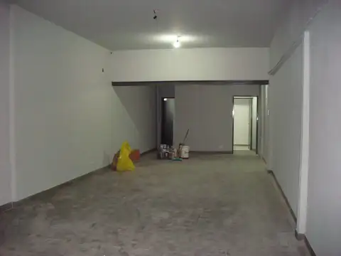 Local en Alquiler en Liniers, $ 1.800.000