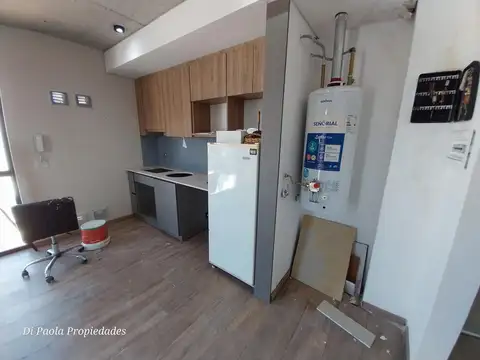 Oficina en Alquiler en Lanus Oeste, $ 700.000