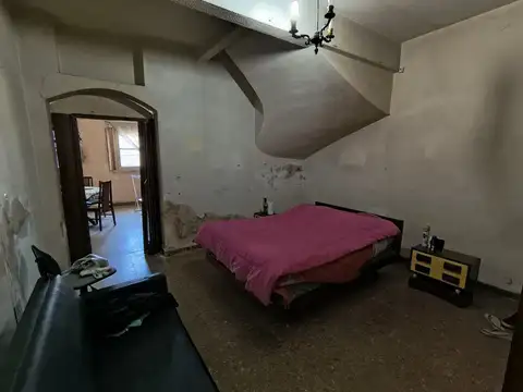 Depto Tipo Casa 4 ambientes con 2 baños