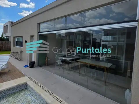Casa en Venta en Countries y Barrios Cerrados en Esteban Echeverria, USD 250.000