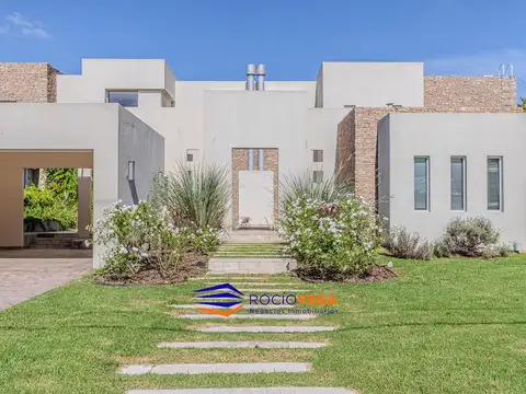 Casa en Venta de 5 dormitorios