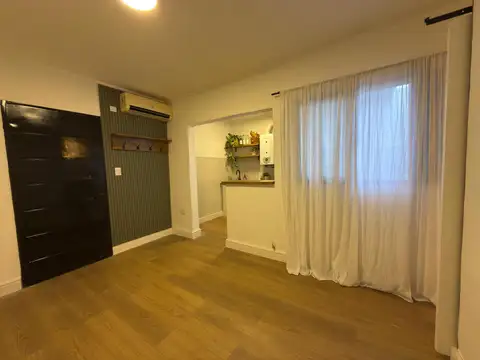 Depto Tipo Casa en Venta 50 años