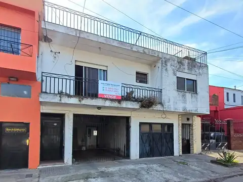 Depto Tipo Casa en Venta de 9 ambientes
