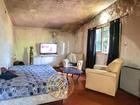 Casa 4 ambientes con 1 baño