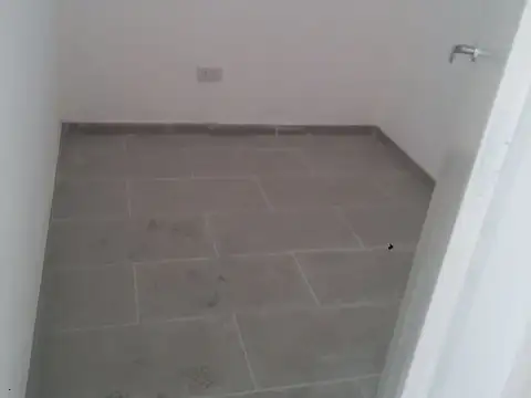 Depto Tipo Casa en Alquiler de 2 ambientes