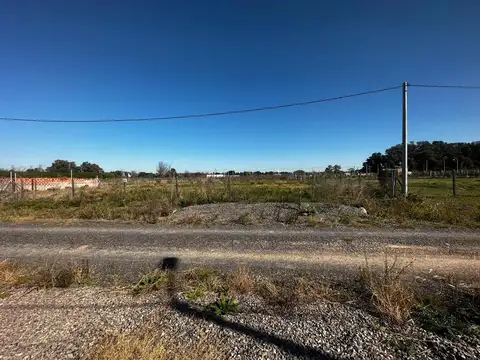 Terreno en Venta en Los Pinos, USD 15.000