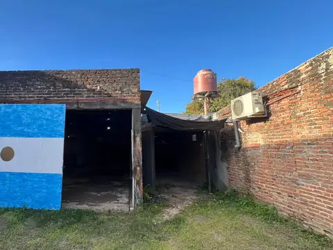 Mariano Moreno 800
