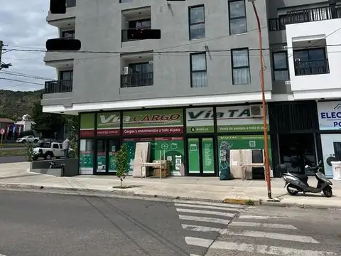 VENTA Departamento de 2 dormitorios de Categoría en Villa Carlos Paz – Ubicación Inmejorable